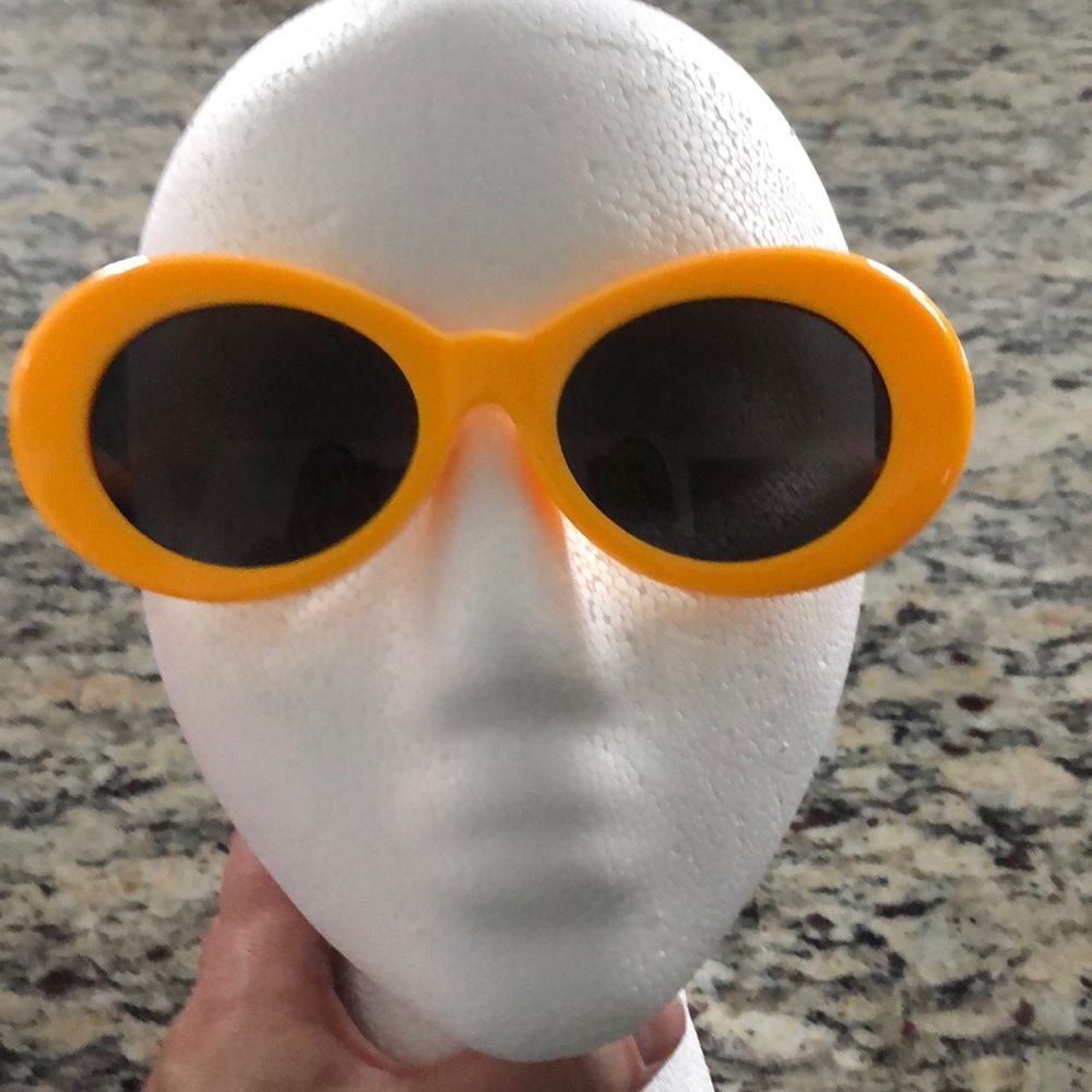 NWOT sunglasses